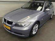 BMW 3-serie - Touring 318i Business Line - Trekhaak - Cruise Control