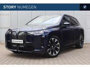 BMW iX - xDrive45 M Sport / Trekhaak / Panoramadak Sky Loun