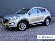 Hyundai Tucson - 1.6 GDi Comfort All-Season Banden | Navigatie | Stoelverwarm