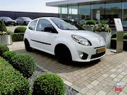 Renault Twingo - 1.2-16V Authentique