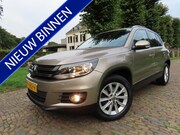 Volkswagen Tiguan - 1.4 TSI Track&Field 4Motion Leer Panoramadak/Schuif Parkassi