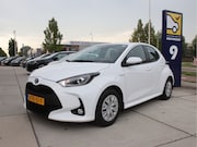 Toyota Yaris - 1.5 Hybrid 115 Active Camera-Carplay, LMV, Lane Assist Zomer