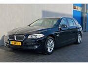BMW 5-serie - Touring 520i High Exe | Pano | Xenon | Leer
