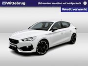 CUPRA Leon - 1.4 e-Hybrid 245pk Performance / Navigatie / Camera / LM 19 