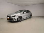 BMW 1-serie - 5-deurs 118i | M-Sportpakket | LED | Leder | Panoramadak | S