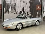 Alfa Romeo Spider - 2.0