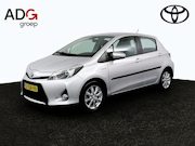Toyota Yaris - 1.5 Full Hybrid Aspiration | navigatie | lm velgen |