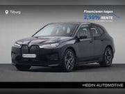 BMW iX - xDrive40 High Executive 77 kWh | Driving Assistant