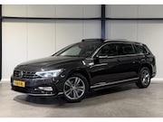 Volkswagen Passat - Variant 1.6 TDI R-line Pano Virtual Trekhaak Stoelverwarming