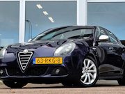 Alfa Romeo Giulietta - 1.6 JTDm Distinctive Leer Trekhaak 3e Eigenaar APK 07-10-202