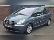 Citroën Xsara Picasso - 2.0i-16V Attraction