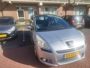 Peugeot 5008 - 1.6 THP Family 7p.
