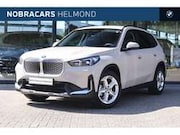 BMW iX1 - eDrive20 / Achteruitrijcamera / Adaptieve LED / Co
