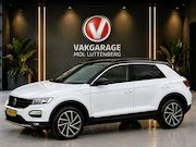 Volkswagen T-Roc - 1.5 TSI 150pk 7-DSG T-Roc Style, STOELVERWARMING, STUURVERWA