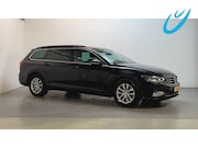 Volkswagen Passat - Variant 1.5 TSI 150pk DSG Business Navigatie Parkeersensoren