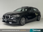 BMW 1-serie - 118i Executive Edition | Panoramadak | Navigatie | Parkeerse