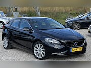 Volvo V40 - 1.6 T4 Momentum