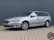 Volvo V70 - 2.0 T5 AUTOMAAT |NWE DISTRIBUTIE|LEDER|APK 07-2027