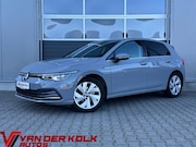 Volkswagen Golf - 1.5 eTSI Style | Digital Cockpit | LED | Camera | CarPlay | 