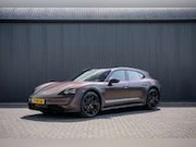 Porsche Taycan - Cross Turismo 4 | 93kWh | SOH 91% | Luchtvering |