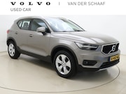 Volvo XC40 - T2 130pk Automaat Business Pro / 30.000 km's ! / El. Trekhaa