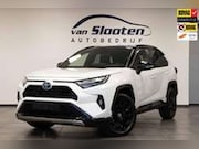 Toyota RAV4 - 2.5 Hybrid Style Bi-Tone| 360 Camera| DAB| Adaptiv