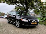 Volvo V70 - 2.0T R-Edition | Leder + Cruise + Clima nu € 6.975,-!!!
