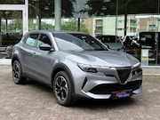 Alfa Romeo Junior - 54 kWh 156pk Elettrica Led | Carplay|Adapt Cruise| Rijklaarp