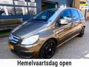Mercedes-Benz B-klasse - 180 116pk 2e eig. Airco Cruise PDC Trekhaak 1300kg.