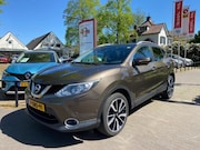 Nissan Qashqai - 1.2 TEKNA / LEDER / NAVI / CAMERA / STOELVERW. / TREKHAAK /