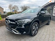 Mercedes-Benz GLA-Klasse - 250 e, Pano, Led, Camera