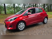Toyota Yaris - 1.5 Full Hybrid - NL Auto - 1e Eigenaar