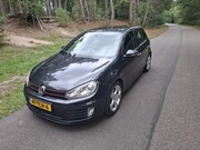 Volkswagen Golf - 2.0 GTI