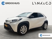 Toyota Aygo X - 1.0 VVT-i S-CVT first | Achteruitrijcamera | Cruise control
