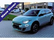 Fiat 600 - 600e La Prima 54 kWh Leder-Clima-Cruise-Navi-Camera-Massage 