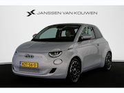 Fiat 500 - La Prima 42 kWh Pano Leder Stoelverwarming JBL Camera Apple 