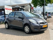Toyota Yaris - 1.0 VVTi Acces
