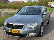 Skoda Superb - 1.4 TSI Greentech Ambition Business Line Audio-CD/MP3 Navi L