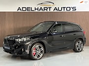BMW X1 - SDrive20i M Sport Pakket / Panorama dak / Lederen interieur 