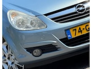 Opel Corsa - 1.4-16V Cosmo | Ice Blue | Cruise/Fietsendrager/Airco/LMV -