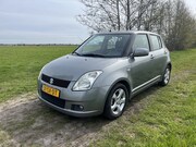 Suzuki Swift - 1.5 Exclusive
