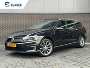 Volkswagen Passat - Variant 1.4 TSI GTE Highline | Pano | Trekhaak | Ergo