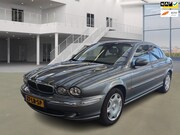 Jaguar X-Type - 2.5 V6 Executive