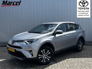 Toyota RAV4 - 2.0 VVT-i AWD Comfort 2000 kg Trekgewicht Airco Cruise Trekh