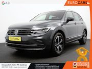 Volkswagen Tiguan - 1.5 TSI DSG Active Navigatie Climate Control Adaptive Cruise
