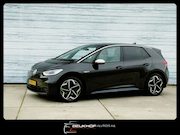 Volkswagen ID.3 - First Plus 58 kWh Cam Adapt Cruise Soh 92.4%