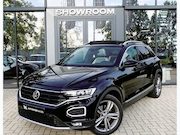 Volkswagen T-Roc - 2.0 TSI 4Motion PANO PDC BEATS