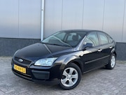 Ford Focus - 1.4-16V Ambiente 5drs Airco Cruise NL Auto NAP