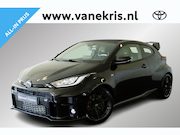Toyota Yaris - 1.6 GR Performance, Milltek, KW Schroefset, Suede stuurwiel,