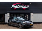 Volkswagen Golf - 2.0 TSI GTI Performance PANO VIRTUAL DYN ABC